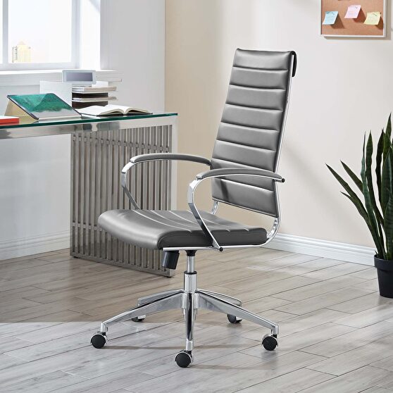 Highback office chair in gray