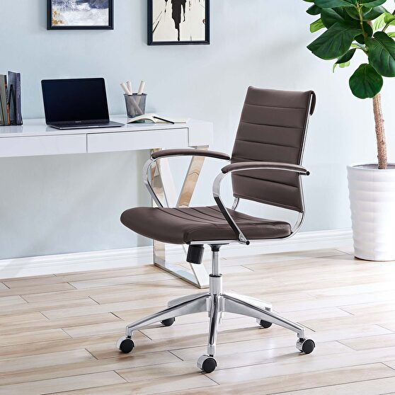 Stylish contemporary office / computer chair