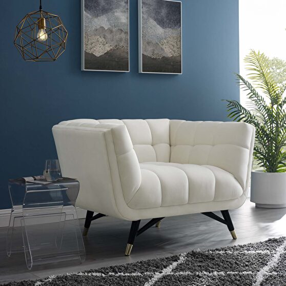 Performance velvet accent / casual style chair