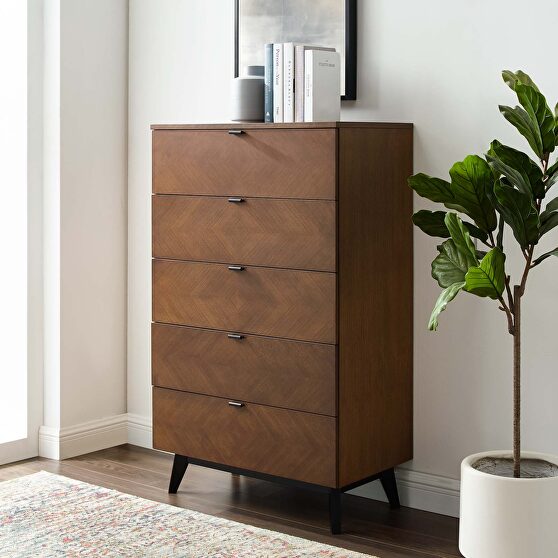 Wood chest in walnut