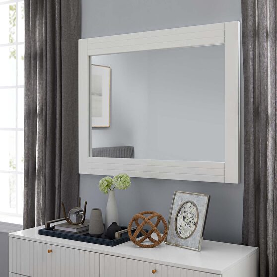 White finish frame contemporary modern design mirror