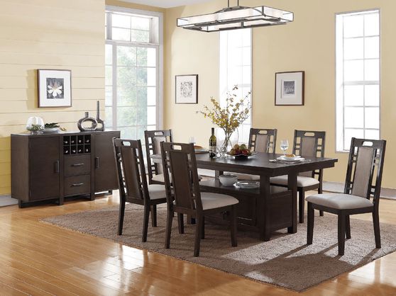 Base display space dining table