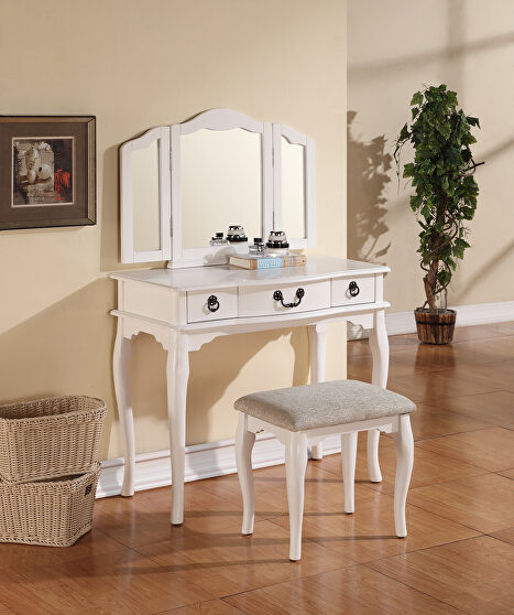 White vanity set with stool