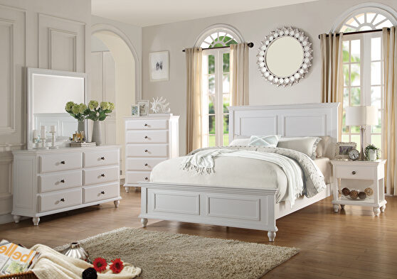 White finish queen bed