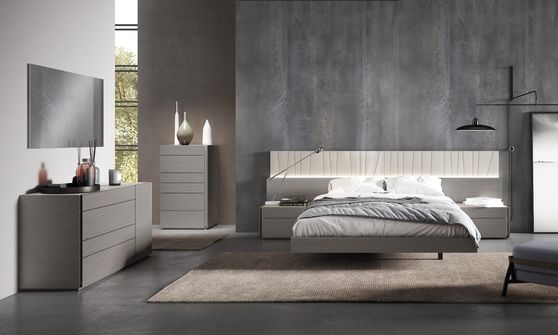 Premium European qualiy platform bed in gray
