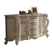 Picardy (Pearl) Antique pearl dresser