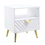 White high gloss finish wave pattern design end table