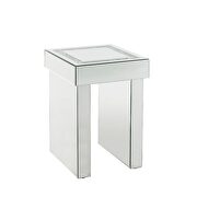 Beautiful mirrored finish and glistening faux diamonds inlay end table