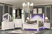 Valentina (White) Glam mirrored panels king bedroom set in white