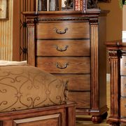 Luxurious antique oak traditional style chest