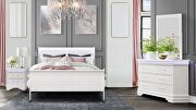 Rubberwood casual style white slat queen bed
