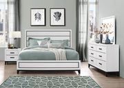 Kate (White) White contemporary style casual king bed