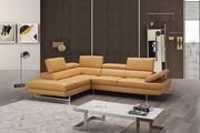 JM761 (Freesia) LF Compact leather sectional with adjustable armrests
