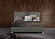 Italian-made modern gray finish king size bed main photo