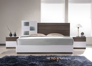 San Remo A Walnut veneer / white lacquer king bed