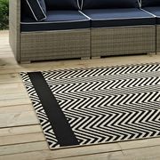 Optica (Black/Beige) 8x10 Indoor/outdoor area rug with end borders