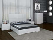 Squares design in headboard, high gloss white full bed main photo